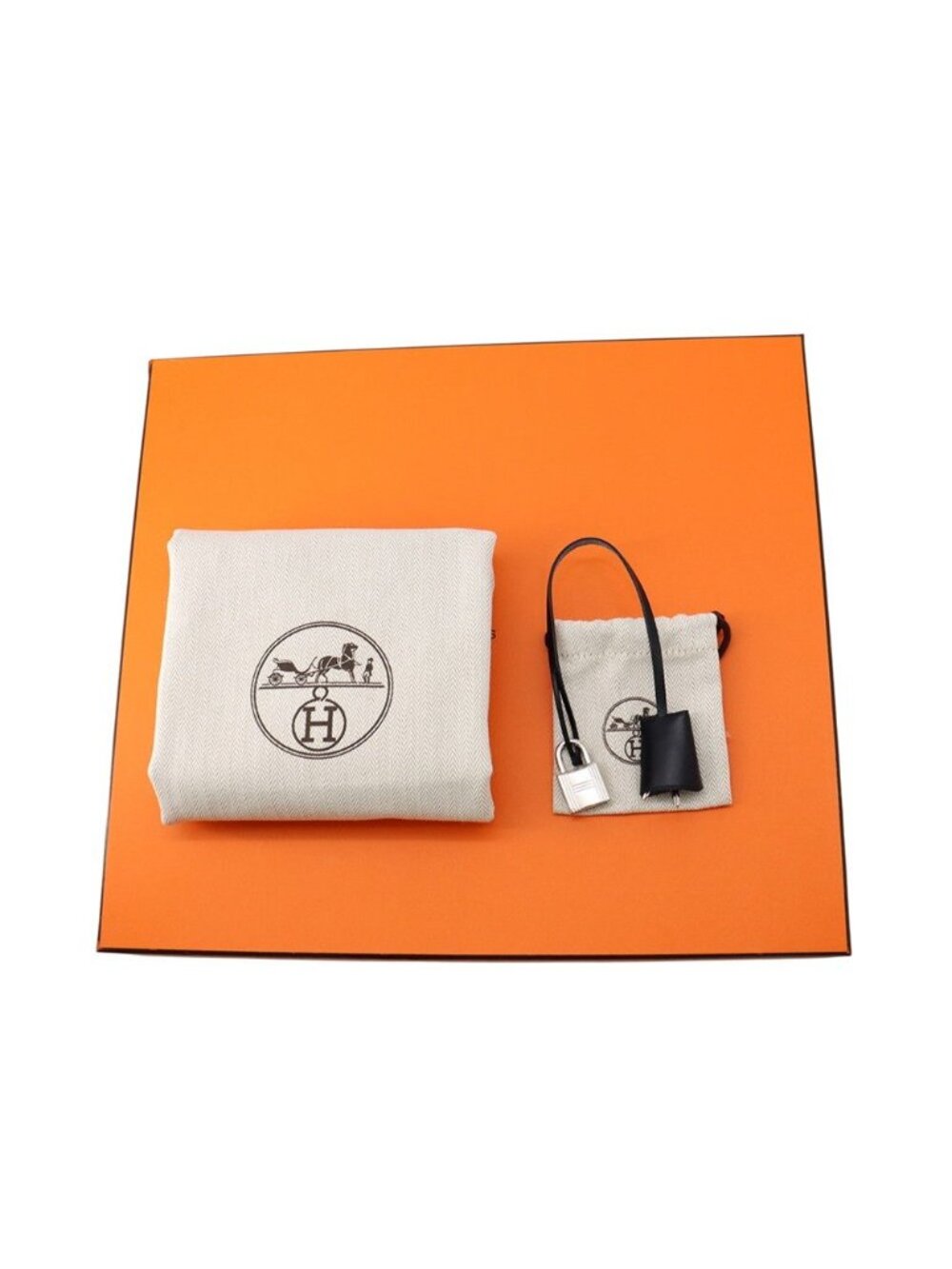 Hermes Herbag Zip PM White Blue Safir Silver Toilet Military Vache Hunter - Picture 9 of 9
